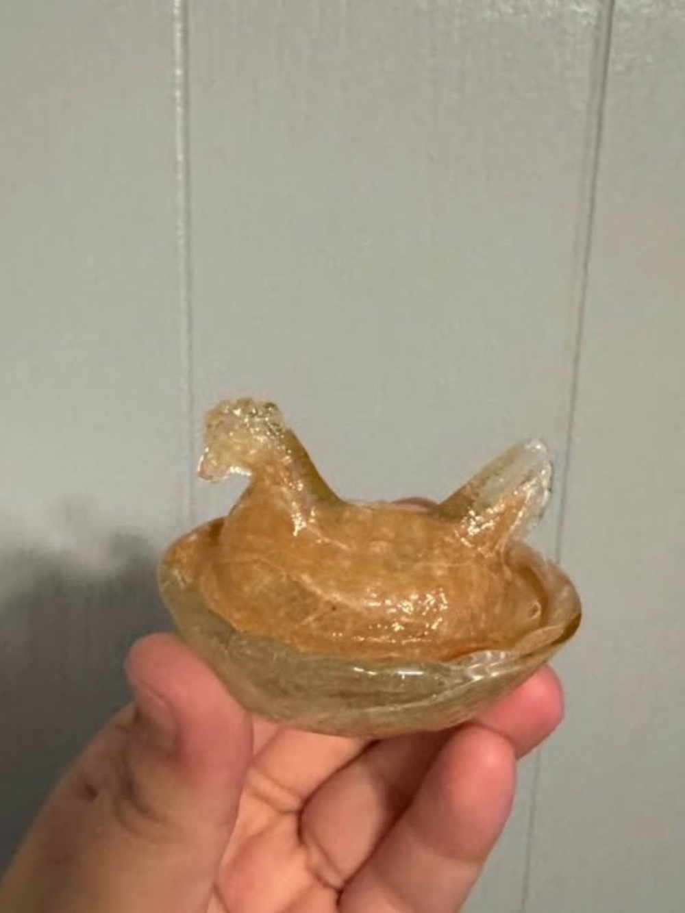 Handcrafted Amber Glass Hen Dish - Decorative Bird Bowl
